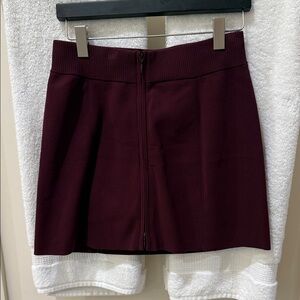Lululemon Ribbed Knit Mini Skirt Garnet Sz Small